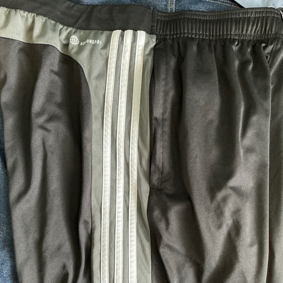 Adidas Aeroready Training Shorts - Picture 6 of 6